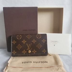 LOUIS VUITTON Porte-Tresor Wallet